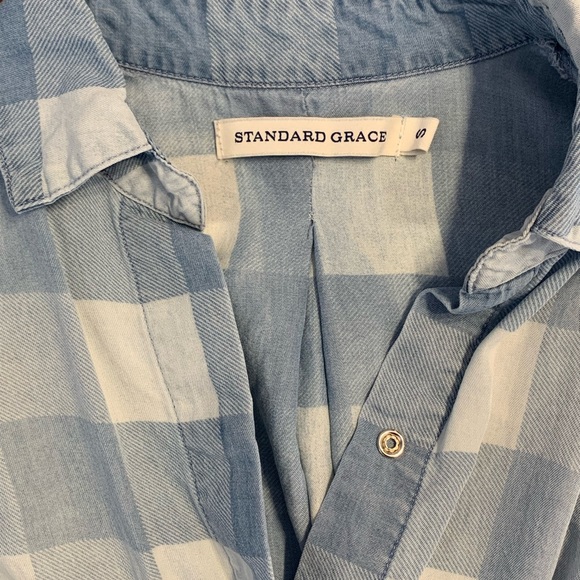 Standard Grace checkered sleeveless button down shirt - Picture 9 of 10